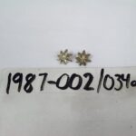 1987-002/034a-c - Pin, Military