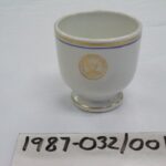 1987-032/001 - Cup
