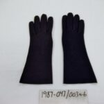1987-047/003a-b - Glove