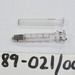 1989-021/003a-b - Syringe, Medical