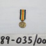 1989-035/002 - Medal