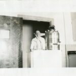 1991-033/004 - Photograph