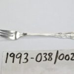 1993-038/002 - Fork, Pastry