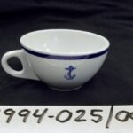 1994-025/002 - Teacup