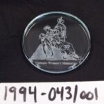 1994-043/001 - Paperweight