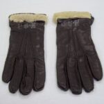 1995-032/024a-b - Glove