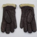 1995-032/024a-b - Glove