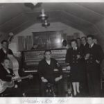 1999-004/141 - Photograph